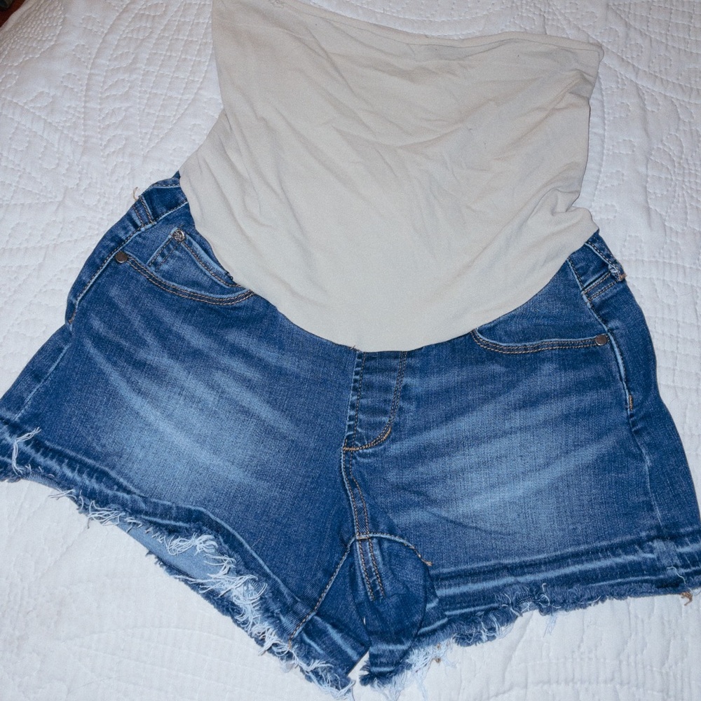 SOLD- Articles Of Society Maternity Jean Shorts